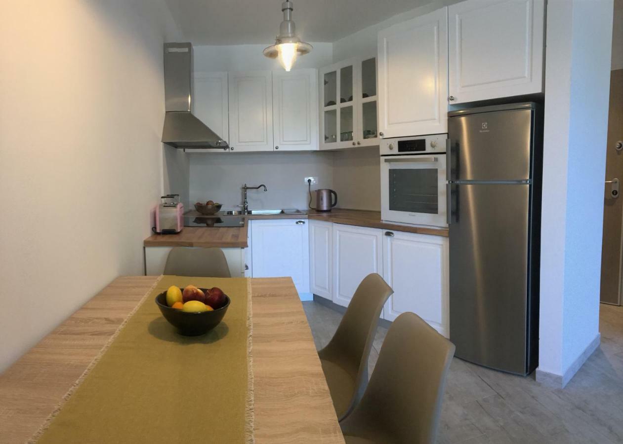 Holly Apartman 乌马格 外观 照片